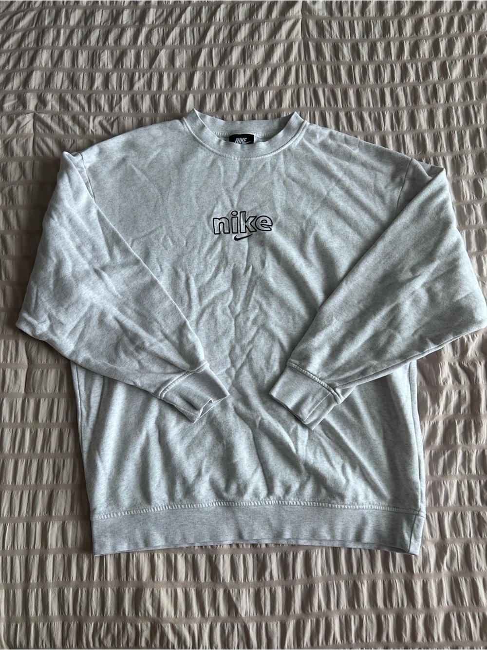 Nike Grey Embroidered Logo Crewneck Sweater (L)